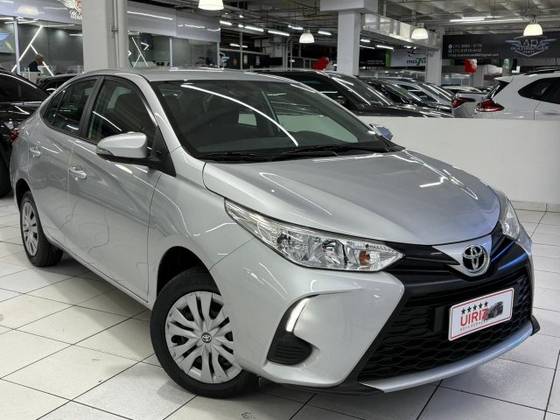 TOYOTA YARIS 1.5 16V FLEX SEDAN XL MULTIDRIVE